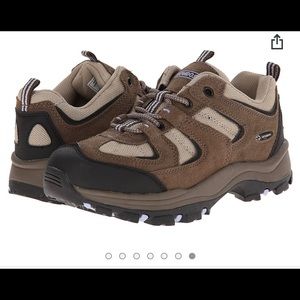 nevados slip on shoes